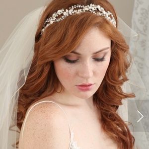 Bel Aire Bridal 6632 Headpiece